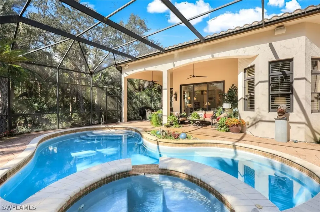 18051 Lagos Way Naples FL 34110