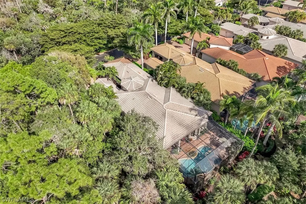 18051 Lagos Way Naples FL 34110