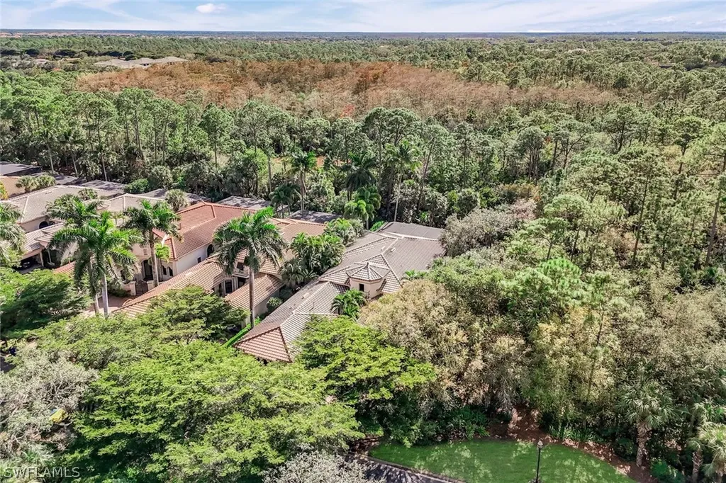 18051 Lagos Way Naples FL 34110