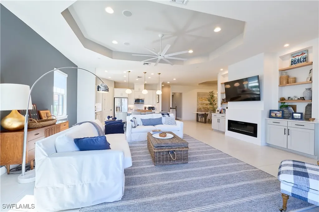 9673 Montelanico Loop Naples FL 34119