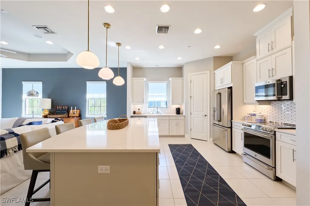 9673 Montelanico Loop Naples FL 34119