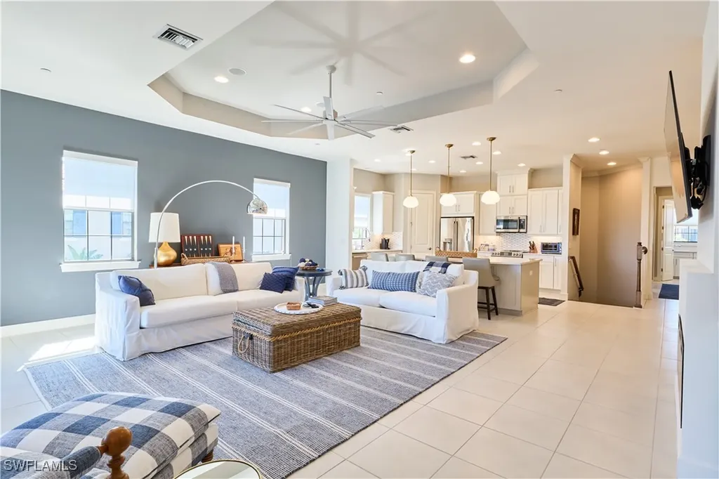 9673 Montelanico Loop Naples FL 34119