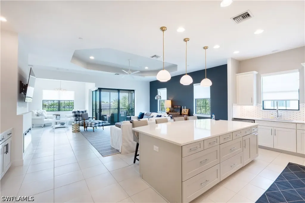9673 Montelanico Loop Naples FL 34119