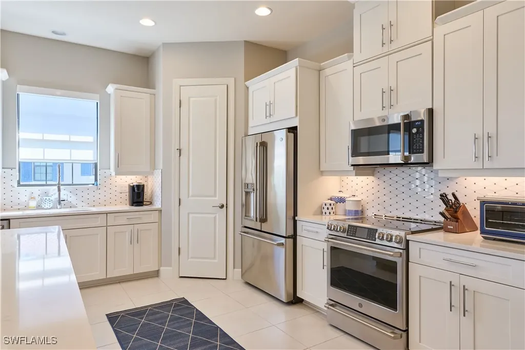 9673 Montelanico Loop Naples FL 34119