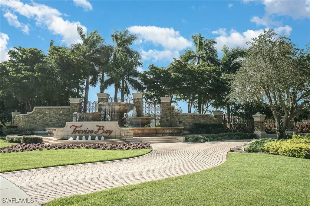 9731 Acqua Court Naples FL 34113