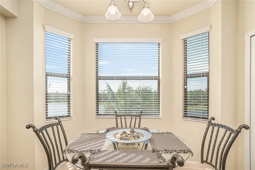 9731 Acqua Court Naples FL 34113