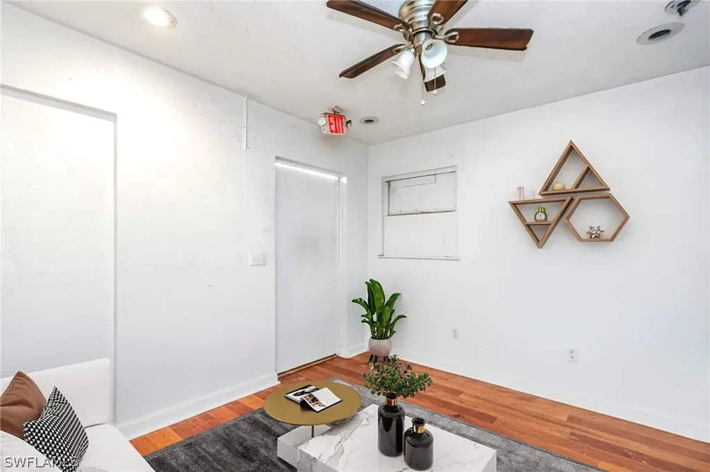 5708 N 40th Street Tampa FL 33610