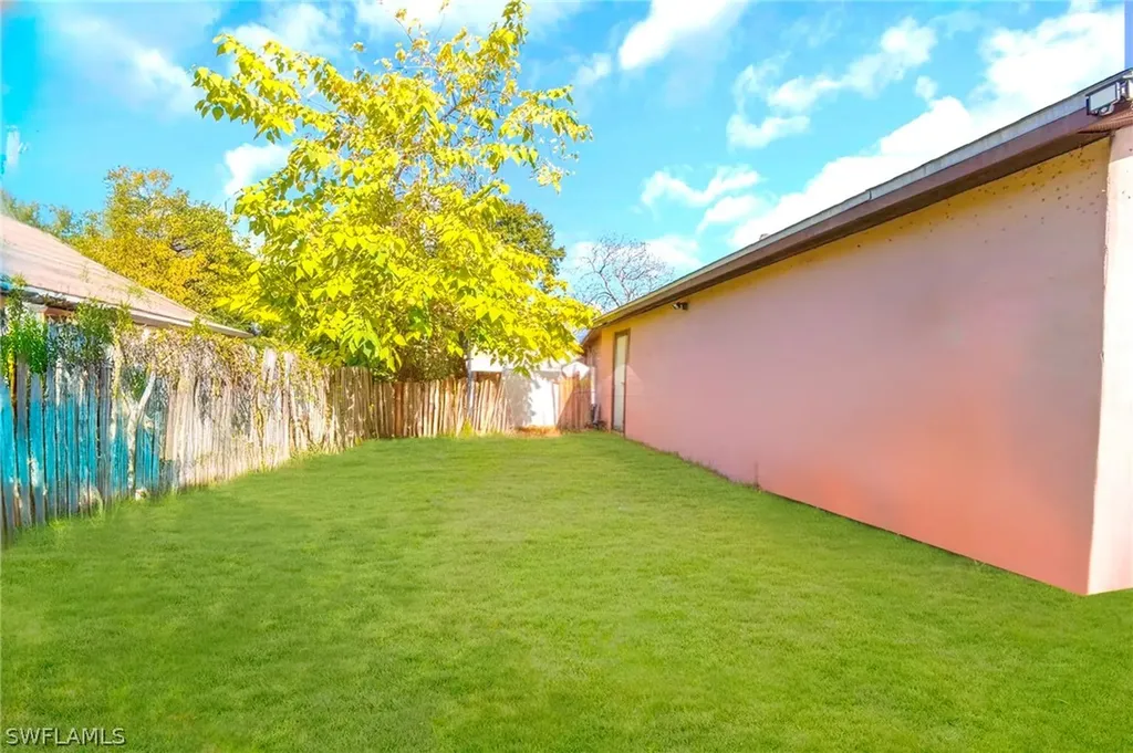 5708 N 40th Street Tampa FL 33610