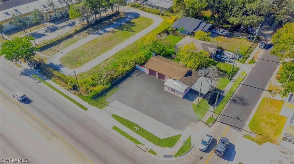 5708 N 40th Street Tampa FL 33610