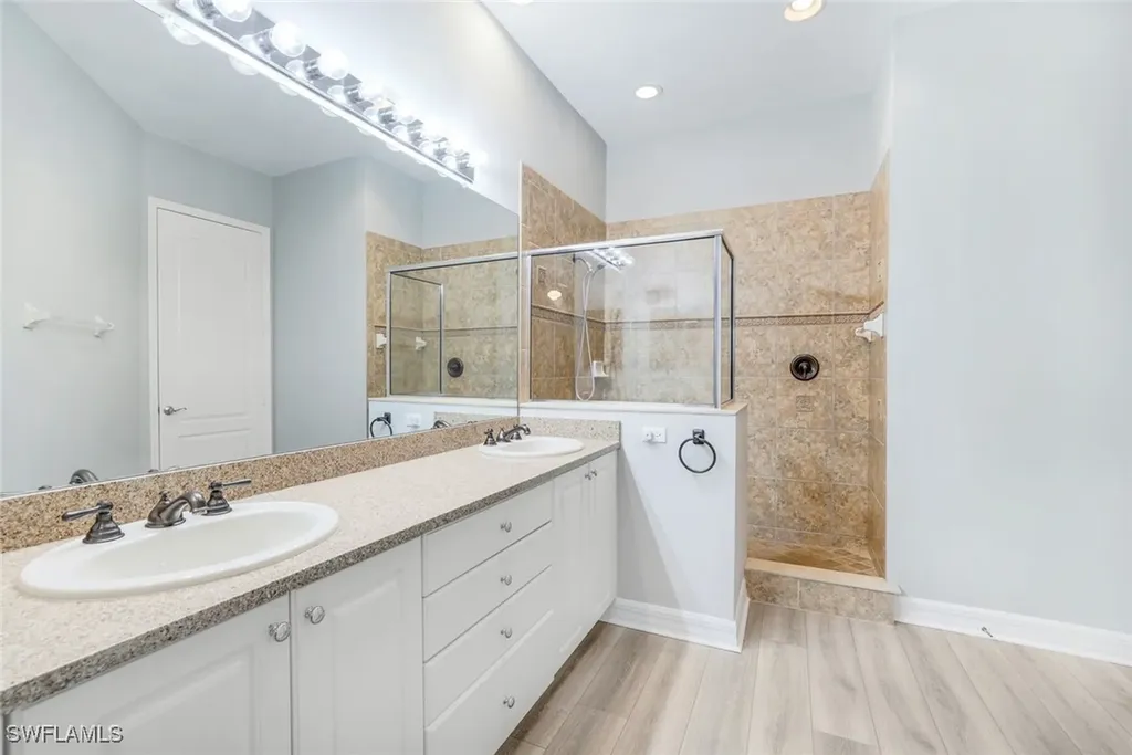 6031 Jonathans Bay Circle Fort Myers FL 33908