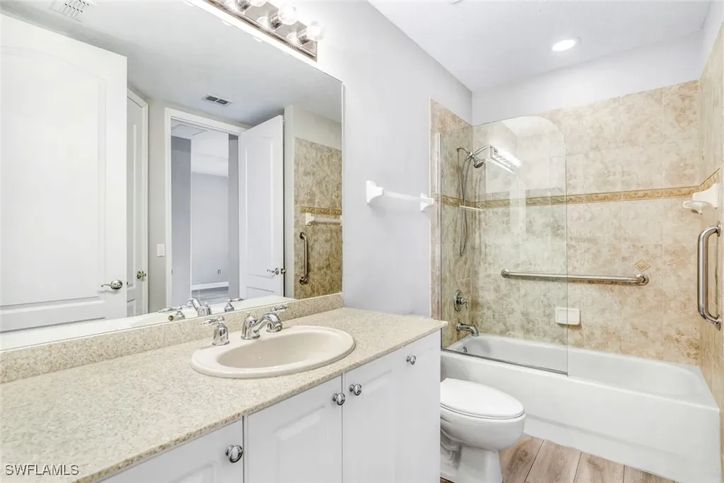 6031 Jonathans Bay Circle Fort Myers FL 33908