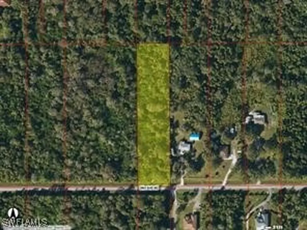Xxxx 28th Avenue SE Naples FL 34117