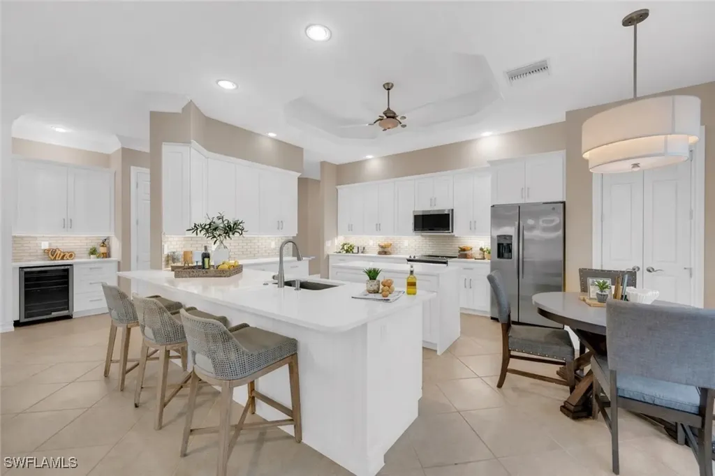 7116 Lemuria Circle Naples FL 34109