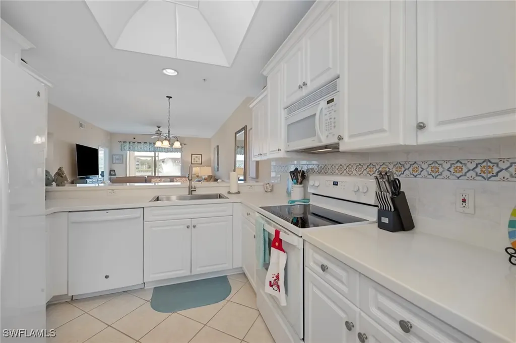 2810 Cypress Trace Circle Naples FL 34119