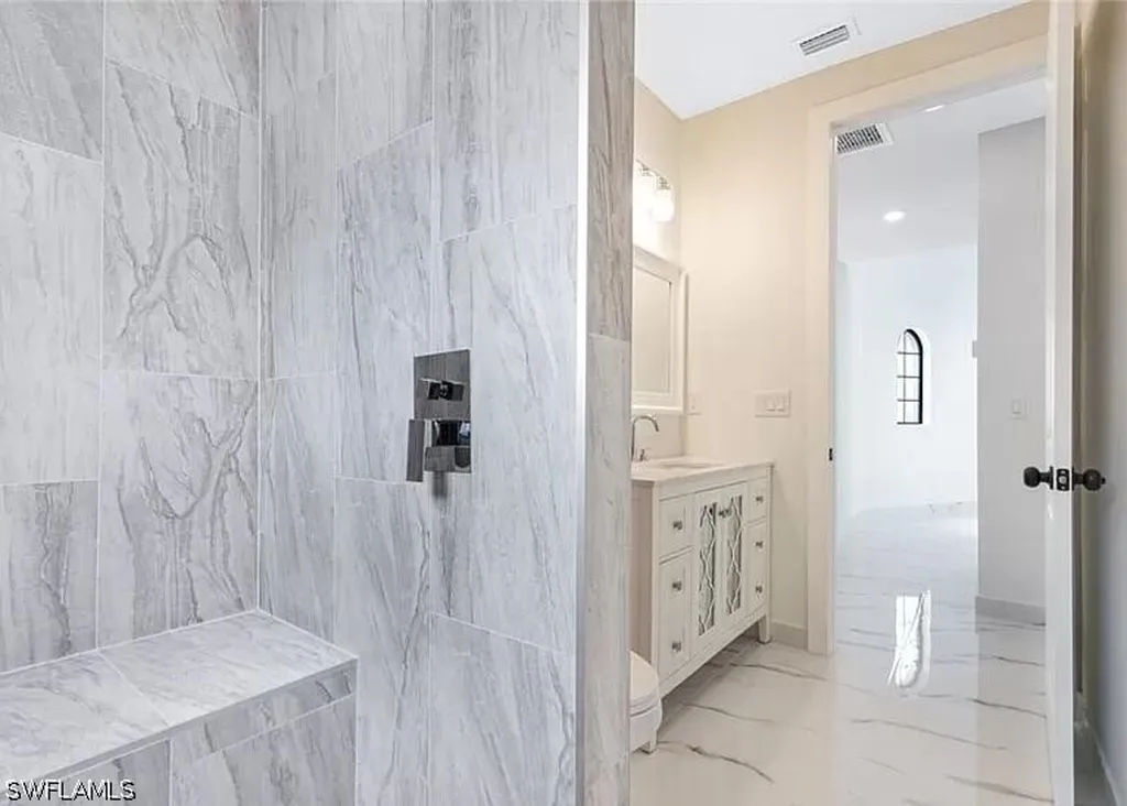 4014 Jacaranda Parkway W Cape Coral FL 33993