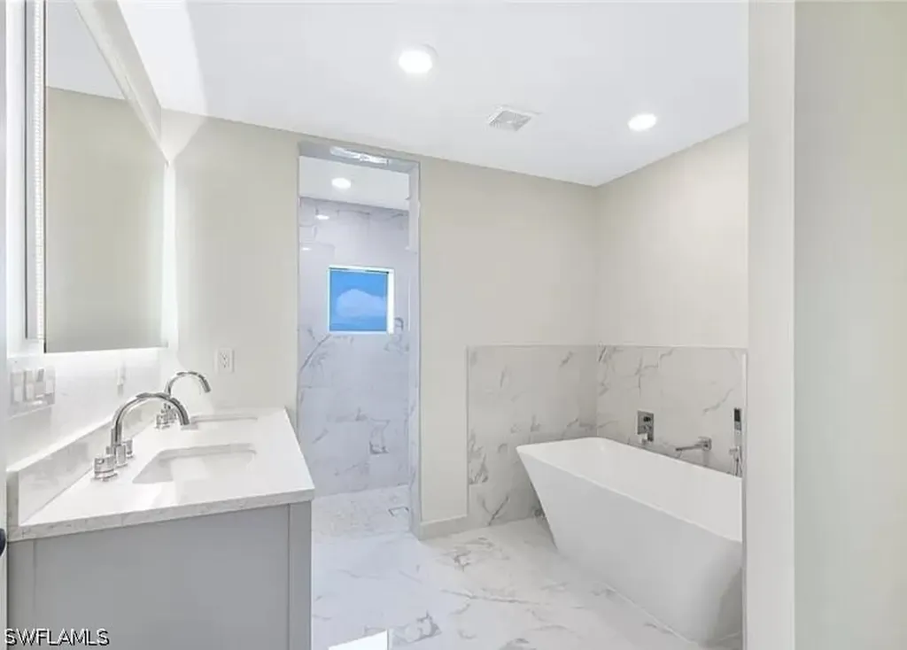 4014 Jacaranda Parkway W Cape Coral FL 33993