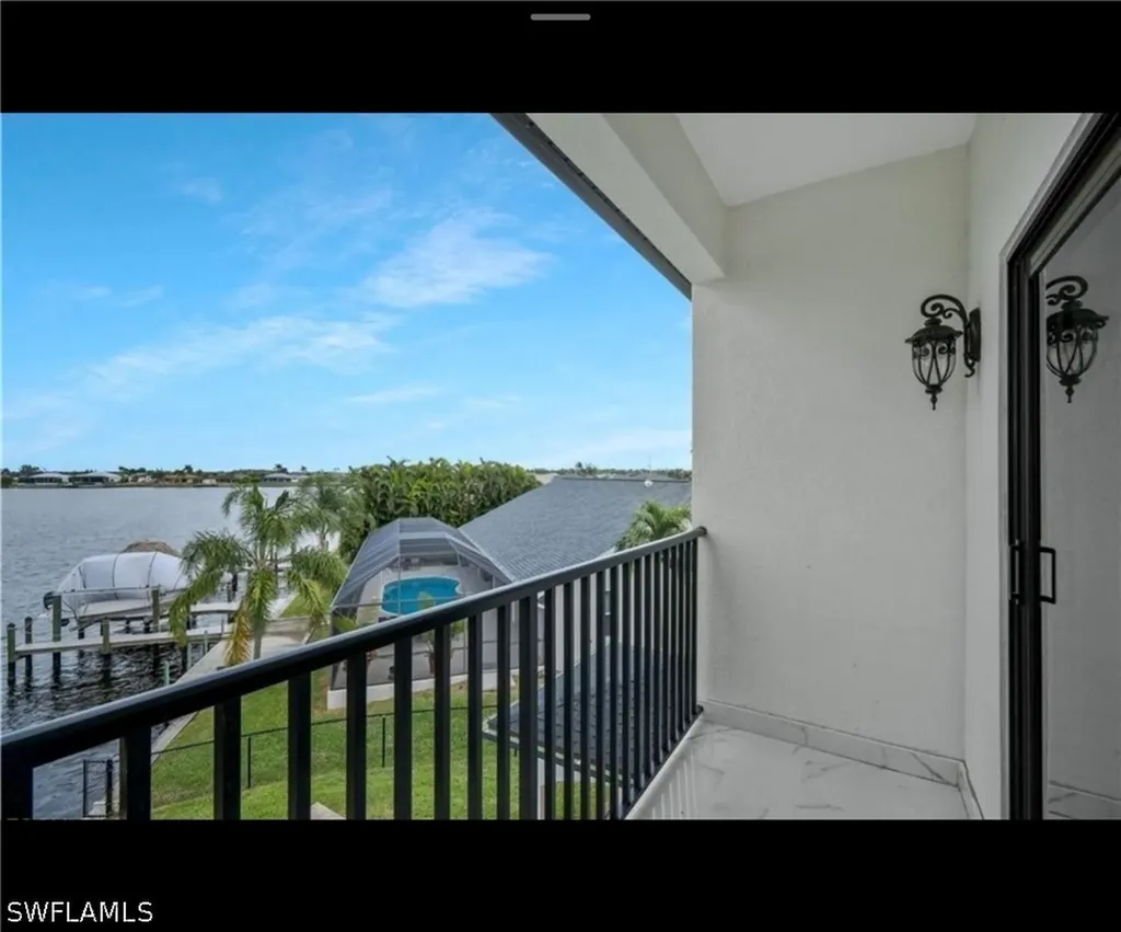 4014 Jacaranda Parkway W Cape Coral FL 33993