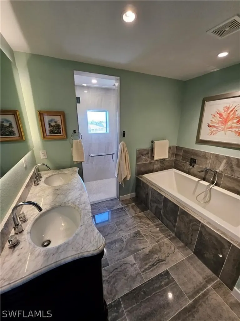 4014 Jacaranda Parkway W Cape Coral FL 33993