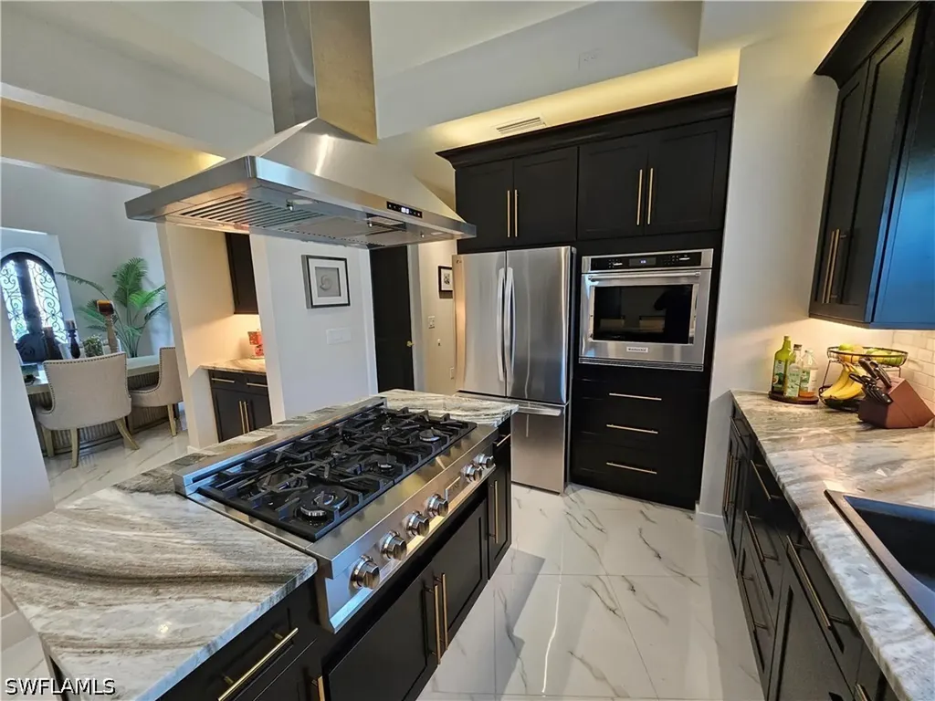 4014 Jacaranda Parkway W Cape Coral FL 33993