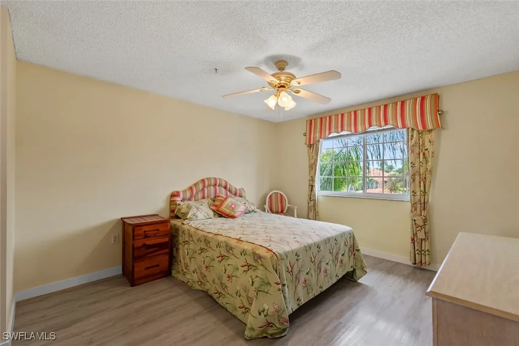 1180 Wildwood Lakes Boulevard Naples FL 34104