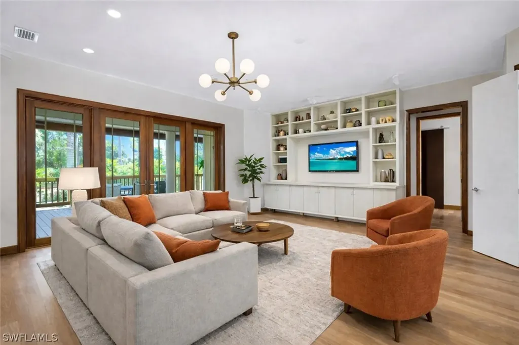 5660 English Oaks Lane Naples FL 34119