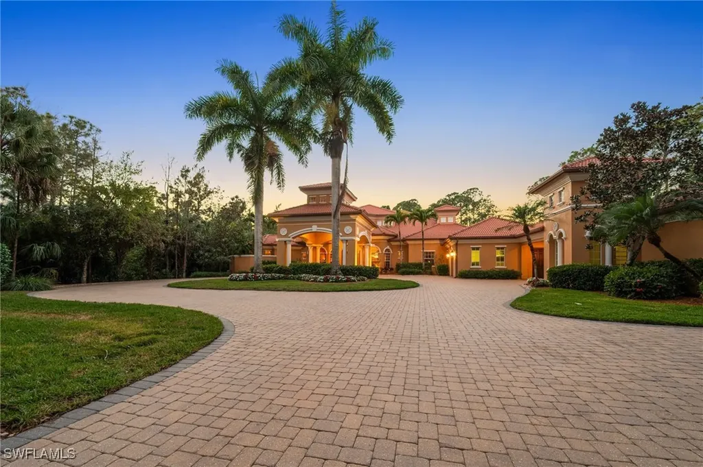 4415 Club Estates Drive Naples FL 34112