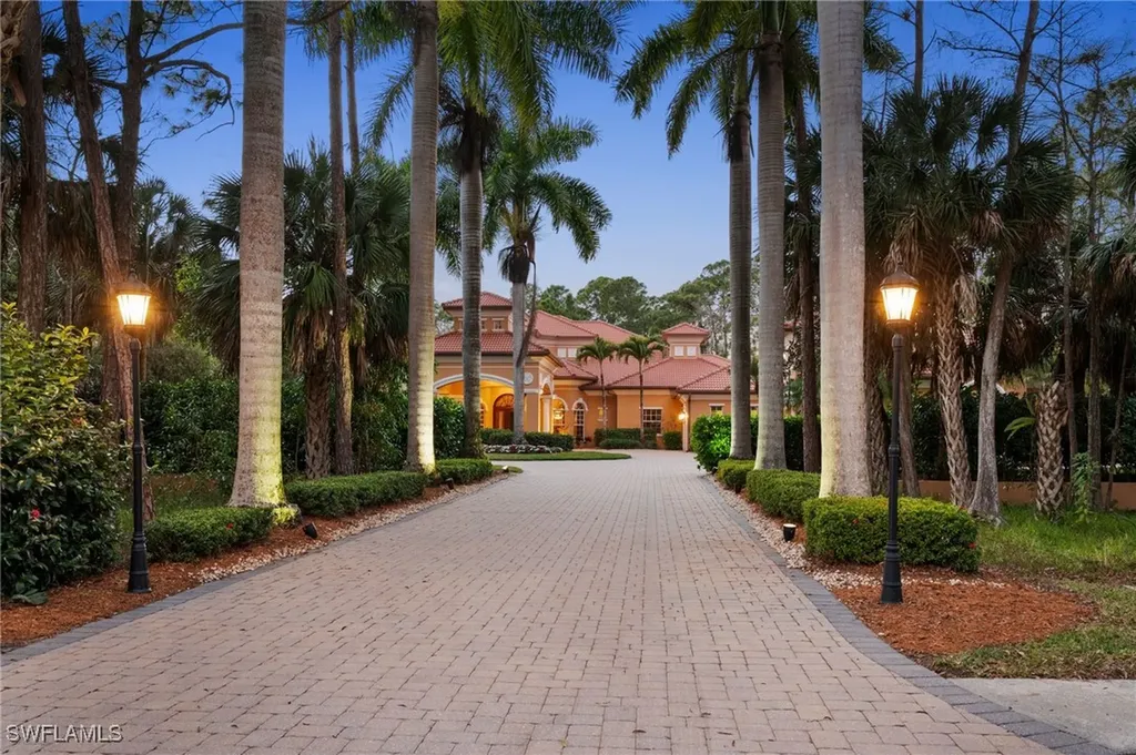 4415 Club Estates Drive Naples FL 34112