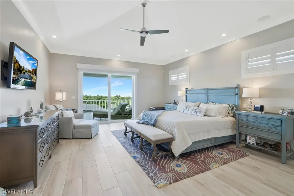 564 Spinnaker Drive Marco Island FL 34145