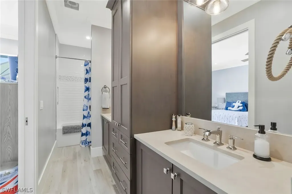 564 Spinnaker Drive Marco Island FL 34145