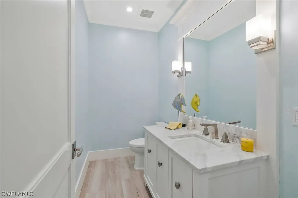 564 Spinnaker Drive Marco Island FL 34145