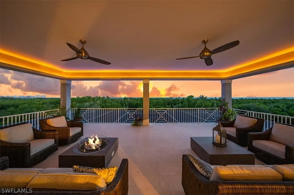 564 Spinnaker Drive Marco Island FL 34145