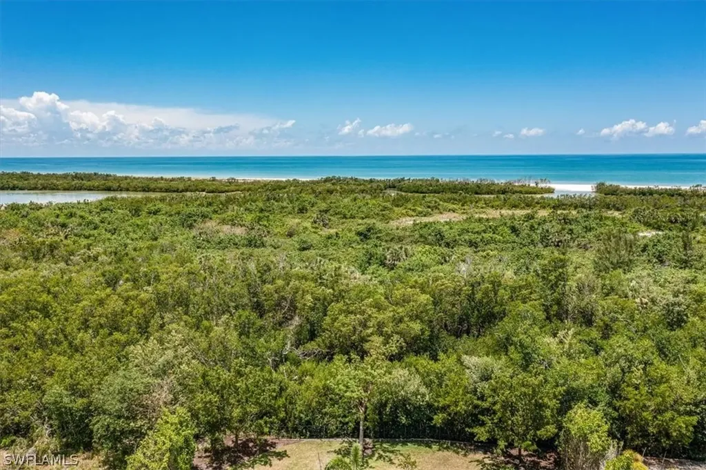 564 Spinnaker Drive Marco Island FL 34145