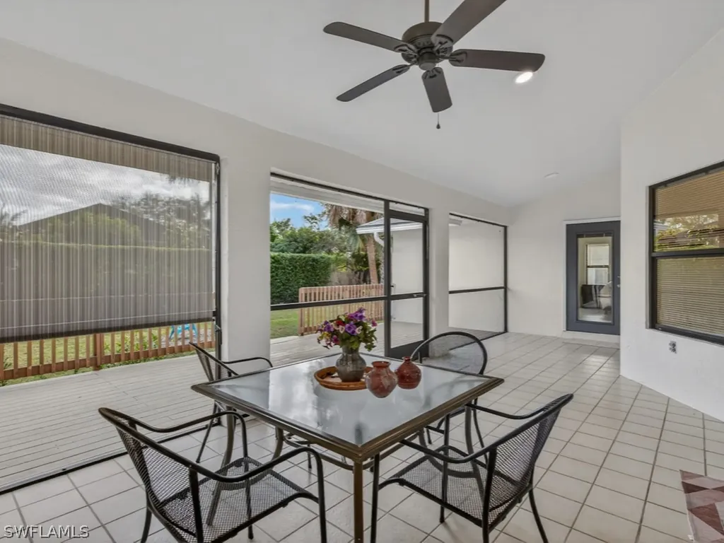 2264 Outrigger Lane Naples FL 34104