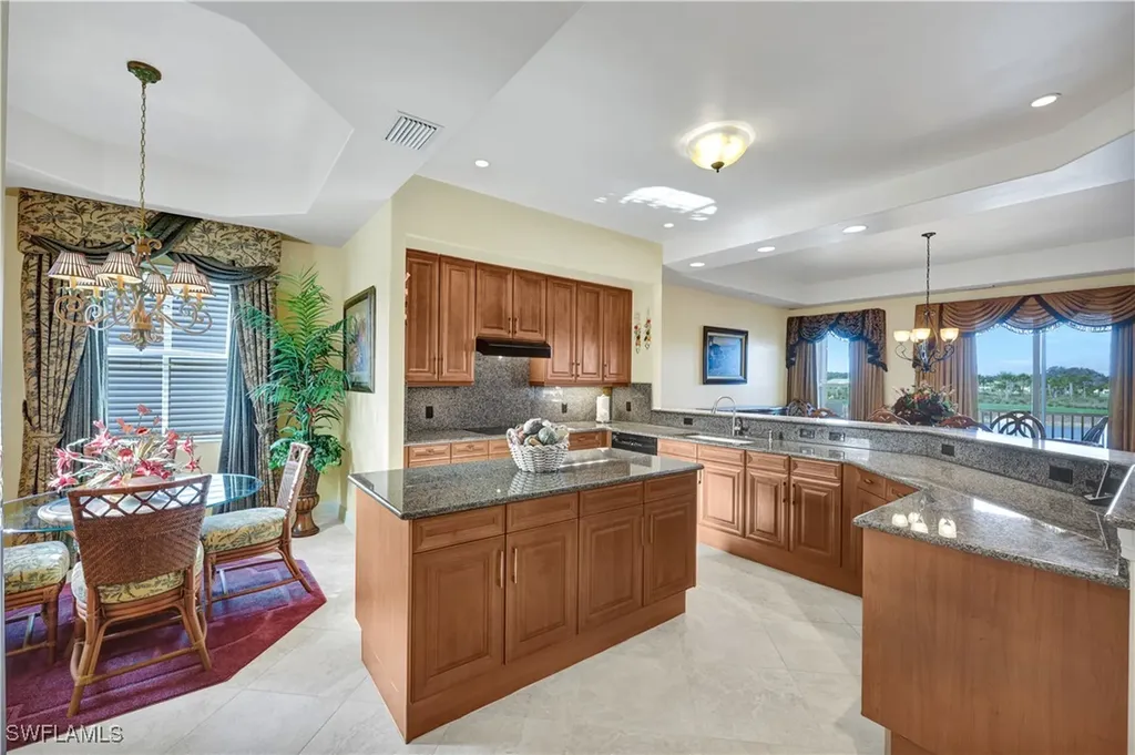 530 Avellino Isle Circle Naples FL 34119