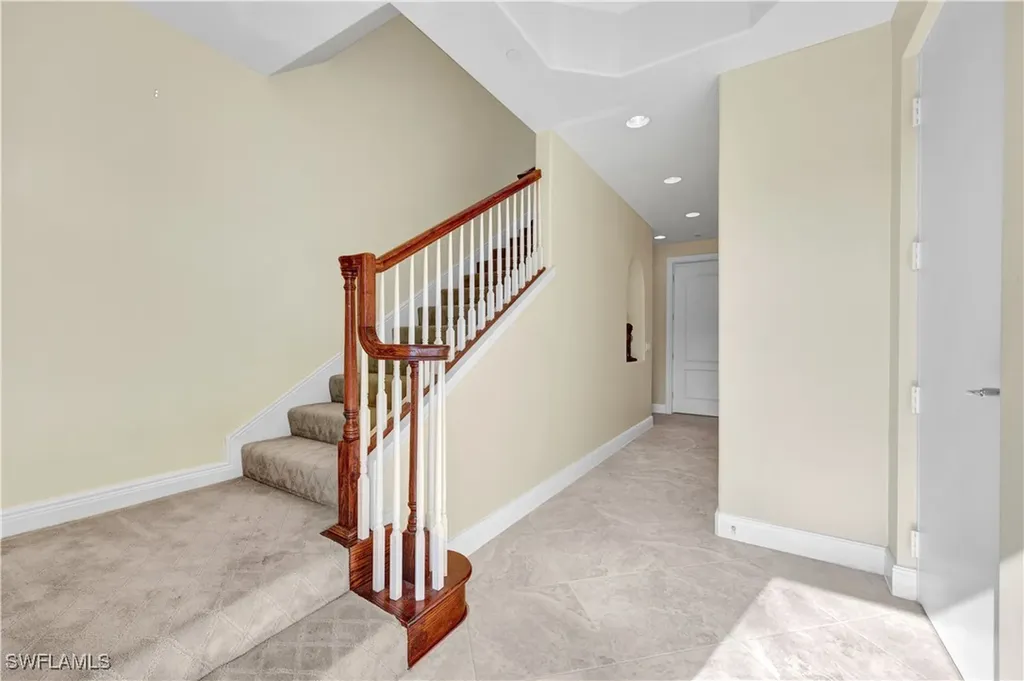 530 Avellino Isle Circle Naples FL 34119