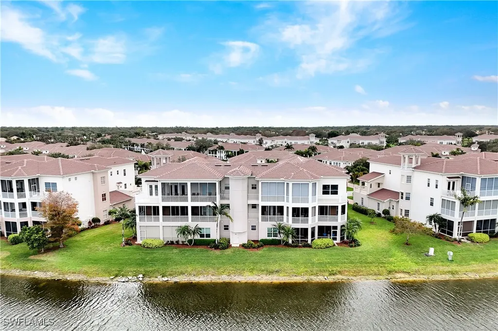 530 Avellino Isle Circle Naples FL 34119