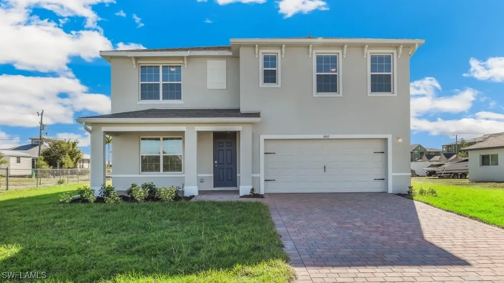 909 NE 1st Place Cape Coral FL 33909