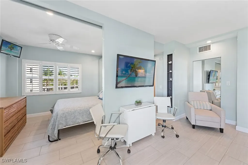 220 Seaview Court Marco Island FL 34145