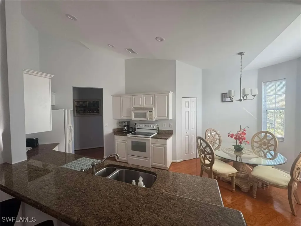 6255 Wilshire Pines Circle Naples FL 34109
