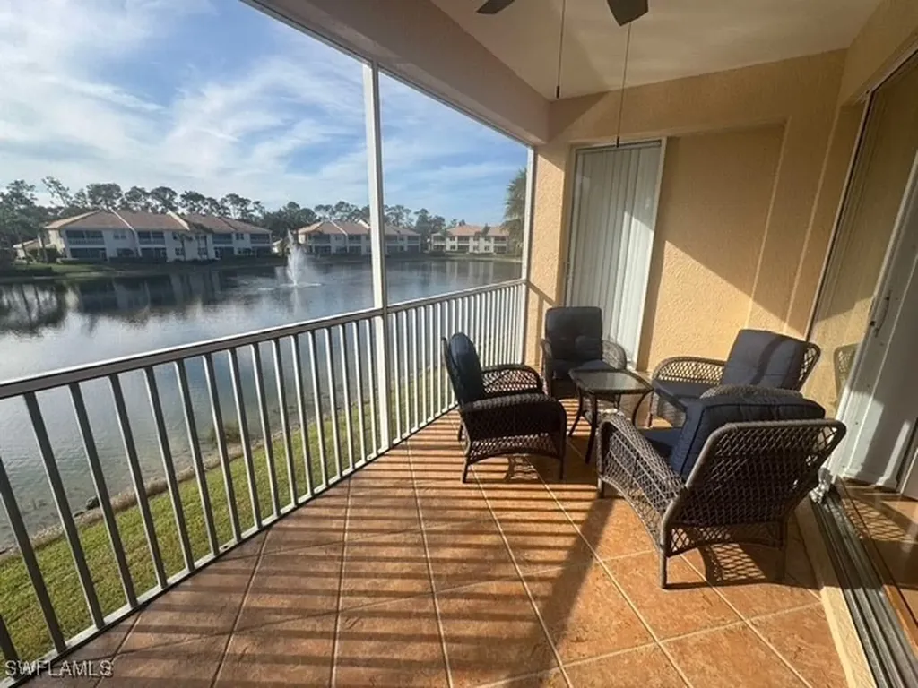 6255 Wilshire Pines Circle Naples FL 34109