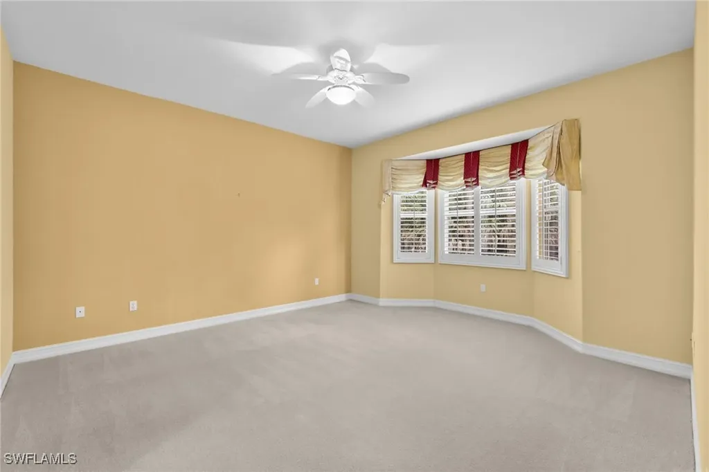 6073 Ashford Lane Naples FL 34110