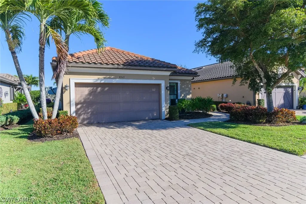 8321 Lucello Terrace N Naples FL 34114