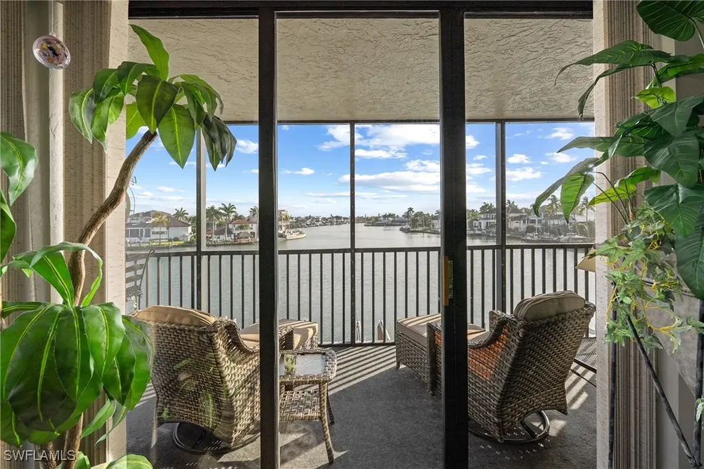 10420 Gulf Shore Drive Naples FL 34108