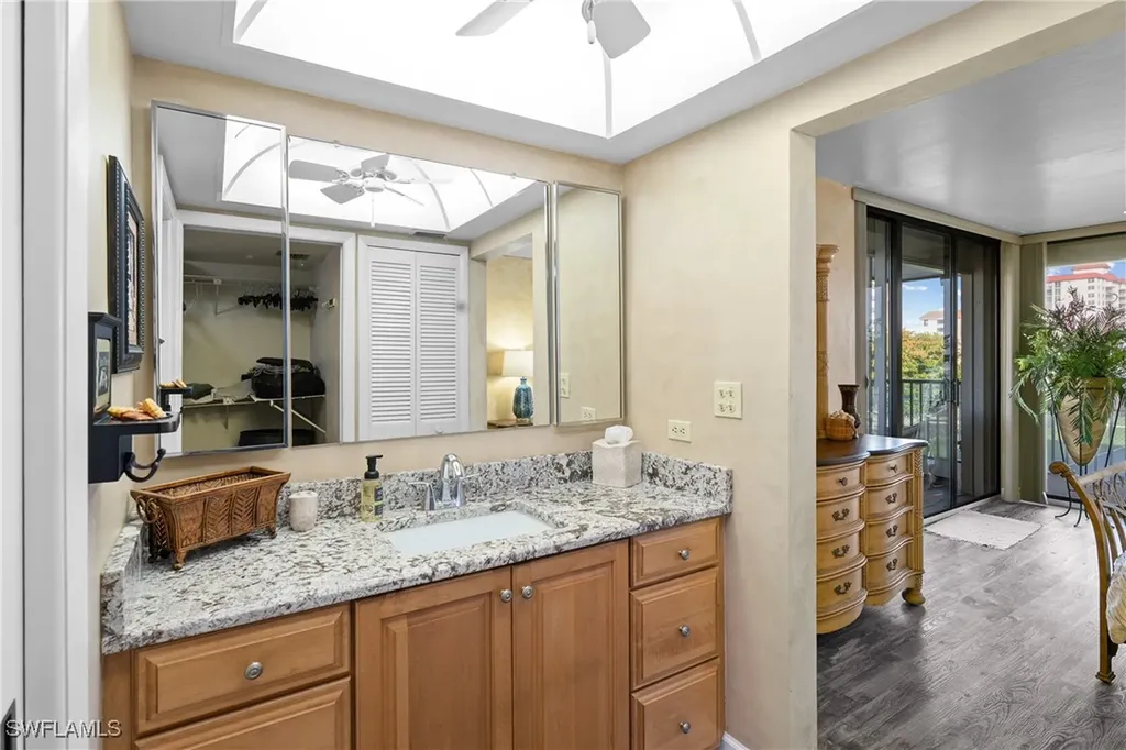 10420 Gulf Shore Drive Naples FL 34108