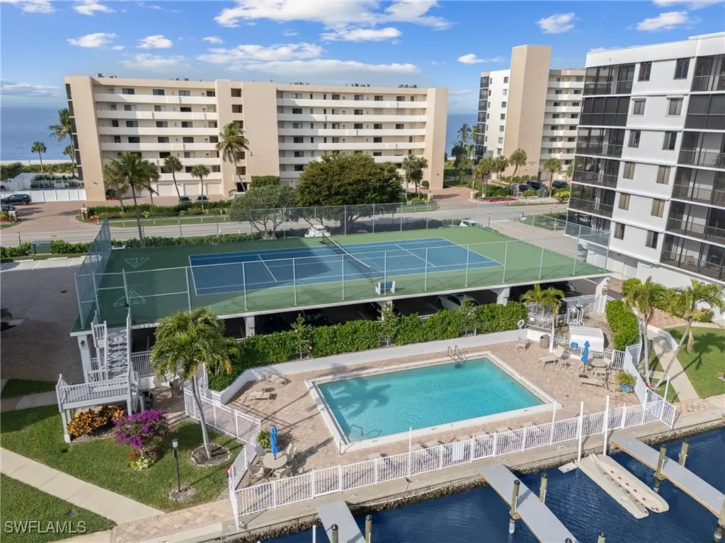 10420 Gulf Shore Drive Naples FL 34108