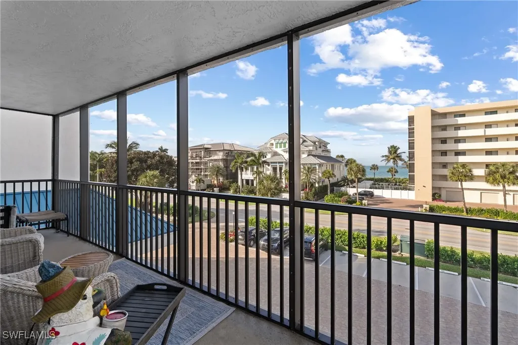 10420 Gulf Shore Drive Naples FL 34108