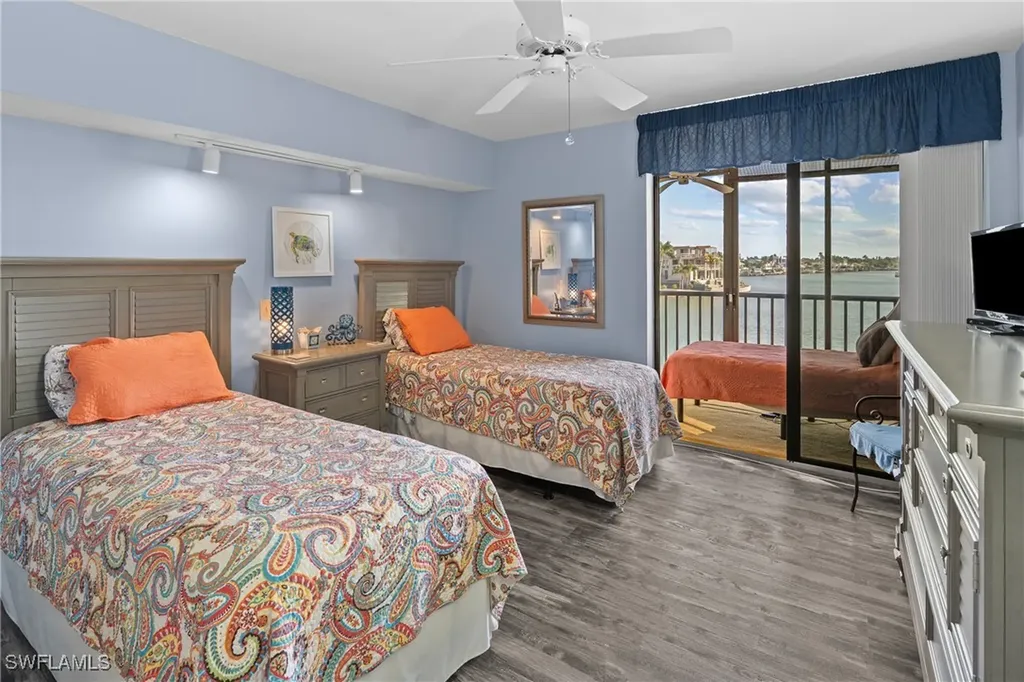 10420 Gulf Shore Drive Naples FL 34108