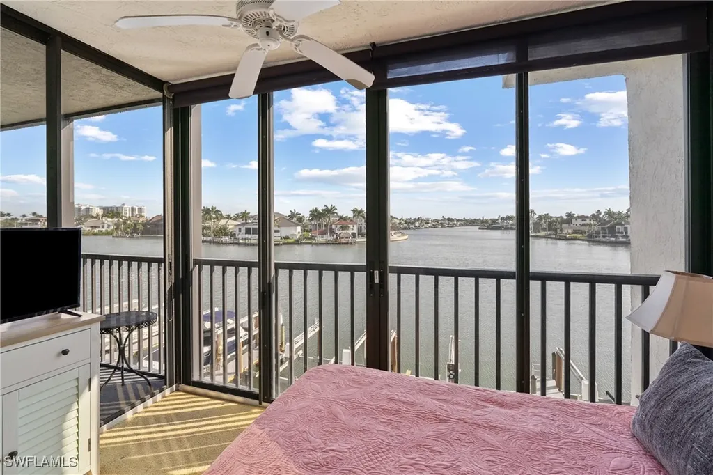 10420 Gulf Shore Drive Naples FL 34108