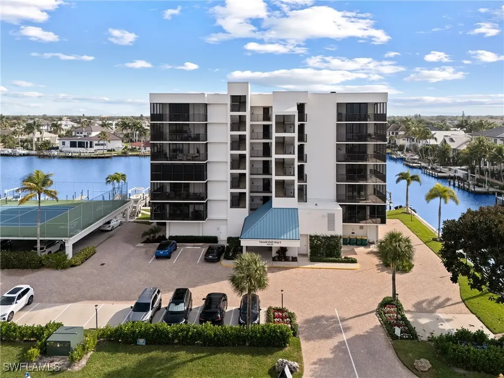10420 Gulf Shore Drive Naples FL 34108