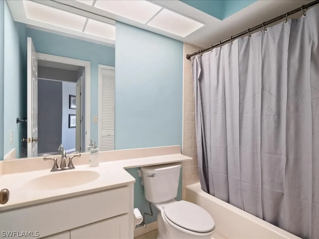 501 Lake Louise Circle Naples FL 34110